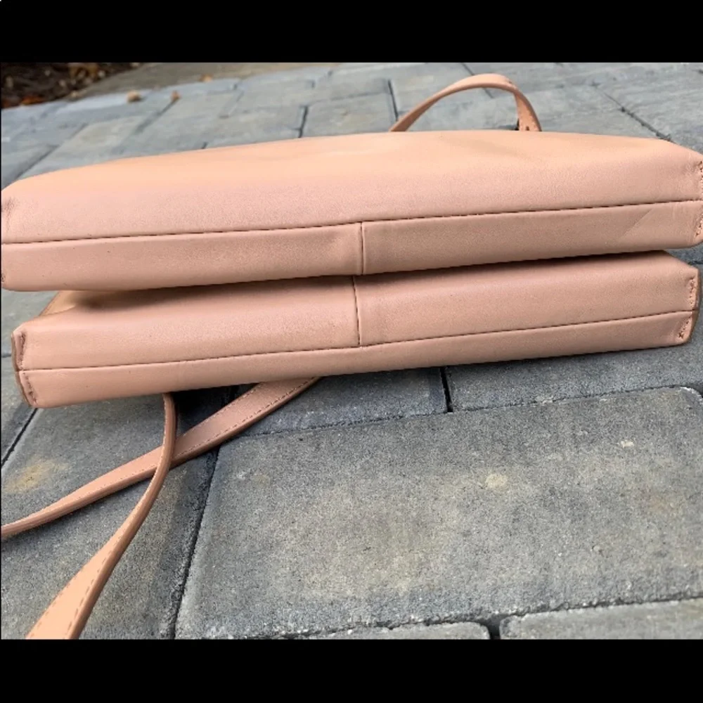 Banana Republic Leather Shoulder Bag in Neutral NWTs